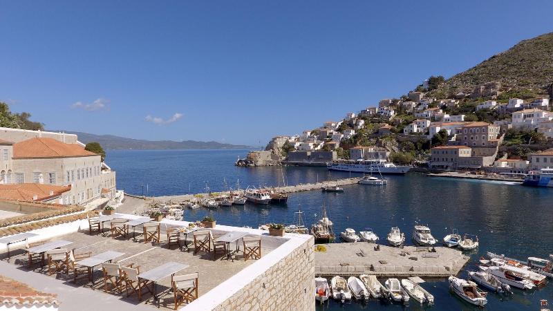 Douskos Port House Hotel Hydra  Luaran gambar
