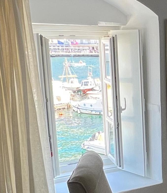 Douskos Port House Hotel Hydra  Luaran gambar