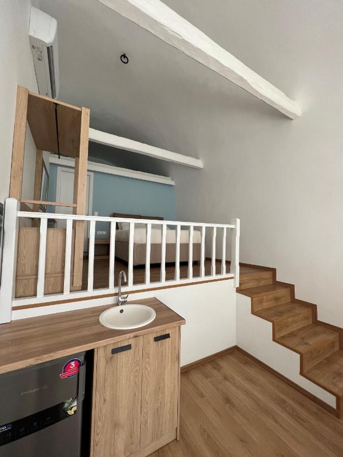 Douskos Port House Hotel Hydra  Luaran gambar
