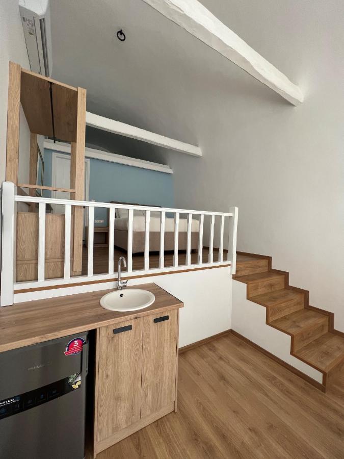 Douskos Port House Hotel Hydra  Luaran gambar