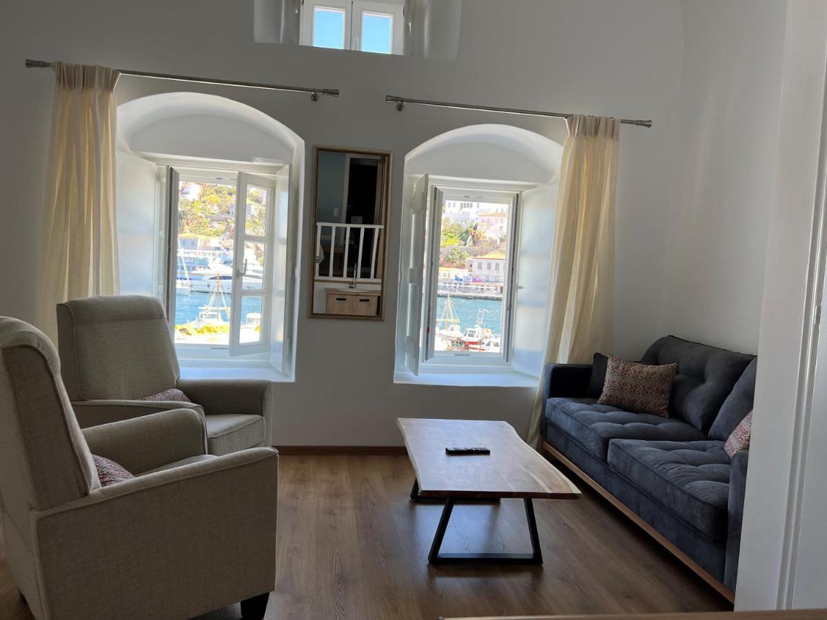 Douskos Port House Hotel Hydra  Luaran gambar