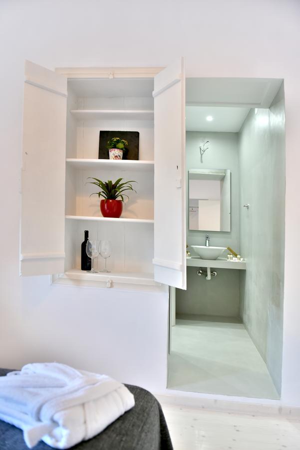 Douskos Port House Hotel Hydra  Luaran gambar